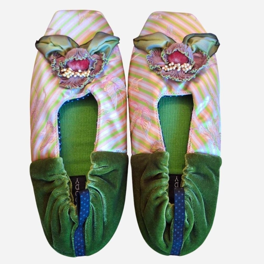 Goody, McKenzie Bon Bon silk ballet slippers, women's size WL, 9-9.5. Like New ! - Picture 3 of 8